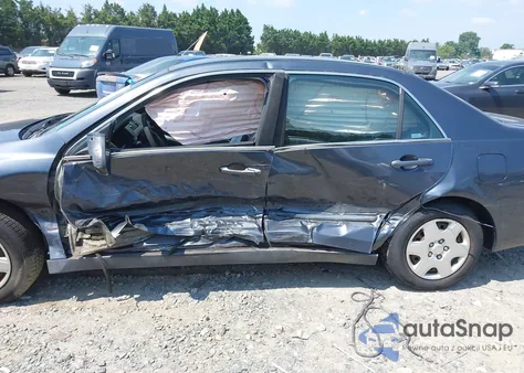 2007 Honda Accord 2.4 Lx z USA, uszkodzony, nr VIN 1HGCM56477A218970